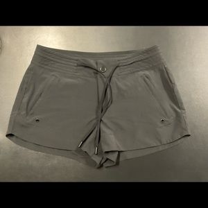Womens Athleta Board Shorts, Size 2, Black
